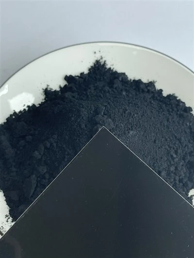Mangāna ferīta melna pigmenta melna 26 77494
